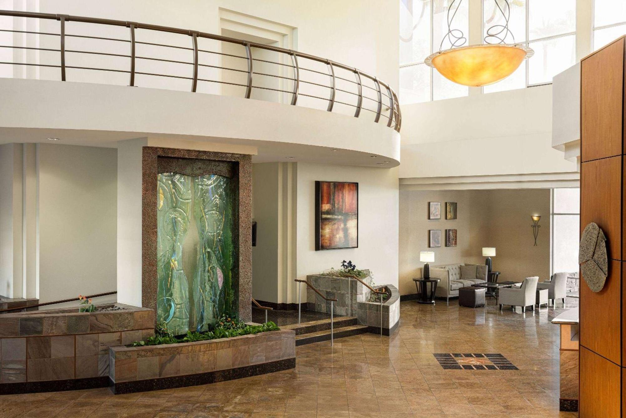Wyndham Phoenix Airport - Tempe Exterior photo